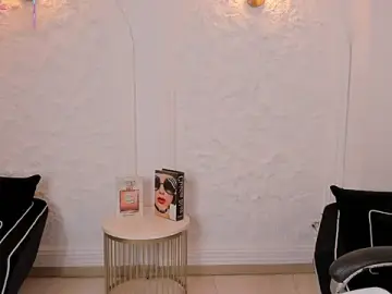 Stripchat Live Sex Cam of VeronicaBlue