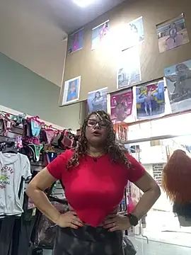 Stripchat Free Porn Cam of ROSALIASSHOP