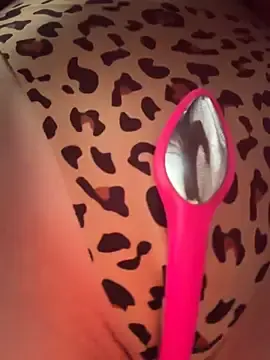 Stripchat Private Sex Chat of StreetSquirt