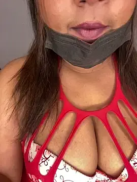 Stripchat Live Sex of _Cute_ariana_