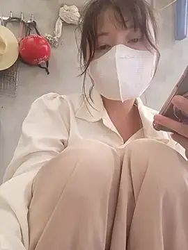 Stripchat Live Sex Cam of Linda-yiyi
