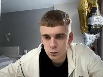 Stripchat Live Sex of SoloFury