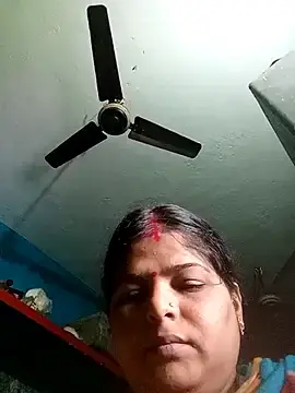 Stripchat Watch Live Sex Cams of hot_bhabi1