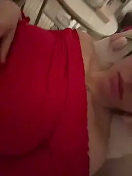 Stripchat Adult Webcam of Prettylilgirll