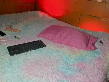 Stripchat Live Sex Cam of samy__miller_