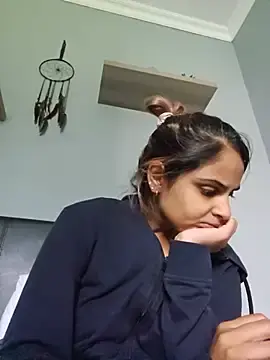 Stripchat Watch Live Sex Cams of DirtySnowball69