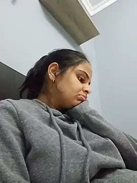 Stripchat Sex Cam of DirtySnowball69