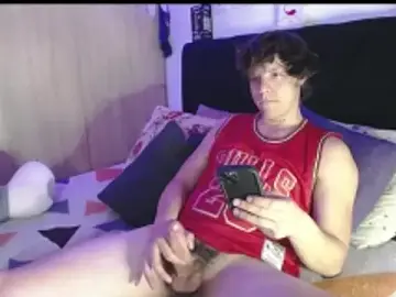 Stripchat Free Porn Cam of Santiago_kiler