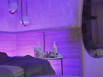 Stripchat Watch Live Sex Cams of Dalahia_Rush