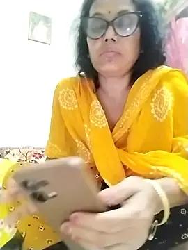 Stripchat Live Sex Cam of chatterjeesayani567