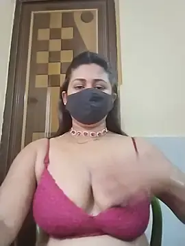 Stripchat Watch Live Sex Cams of sreyashidas505