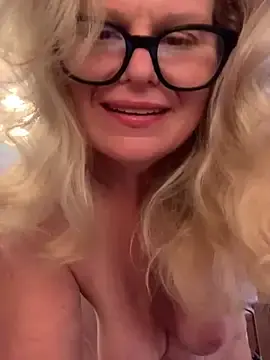 Stripchat Best live sex cam show of Love_Lee_xo
