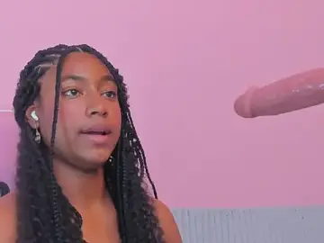Stripchat Live Sex of Laraebony_