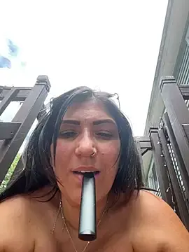 Stripchat Live Porn of LittleMissEeve