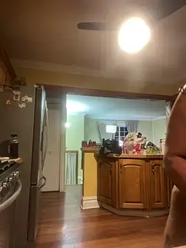 Stripchat Adult Webcam of LittleMissEeve