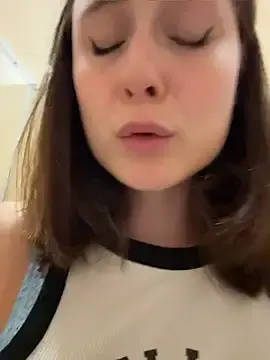 Stripchat Free Porn Cam of Dina_Tease