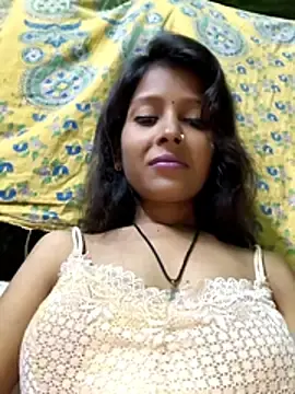 Stripchat Adult Video Chat of Gud_girl_Nilu