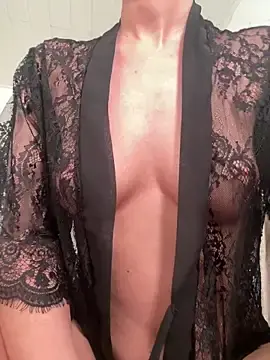 Stripchat Live Porn of CutieEmy