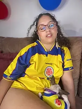 Stripchat Live Porn of Shara_dreams