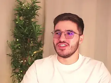 Stripchat Watch Live Sex Cams of Tony_Wylie