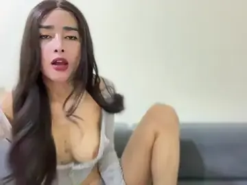 Stripchat Adult Video Chat of Lovable_with_bigsurprise