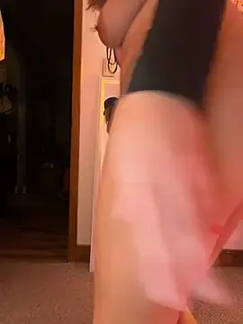 Stripchat Live Sex of hollyharmd