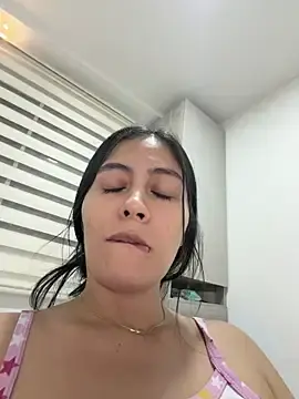 Stripchat Free Porn Cam of Sophie__Foxxx