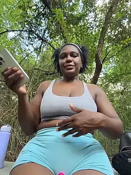 Stripchat Sex Cam of TilaTotti