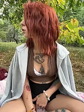 Stripchat Live Sex of RosieDesire