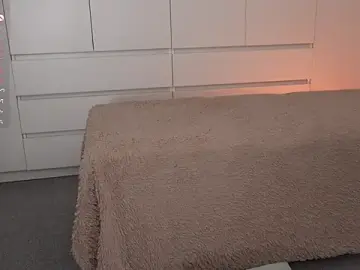 Stripchat Nude Webcam of luxmuur