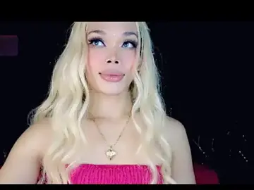 Stripchat Free Porn Cam of PRETTY_BIGCOCK1