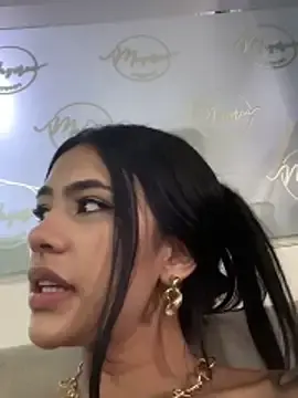 Stripchat Live Porn of AntonellaRossi
