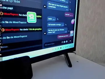 Stripchat Free Live Porn of DannSmmith