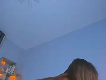 Stripchat Free Porn Cam of ClockworkLady