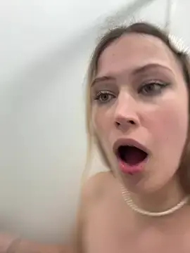 Stripchat Adult Webcams of blonde_exe