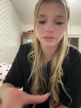 Stripchat Best live sex cam show of adel_secret