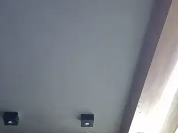 Stripchat Live Porn of SkinnyKitten