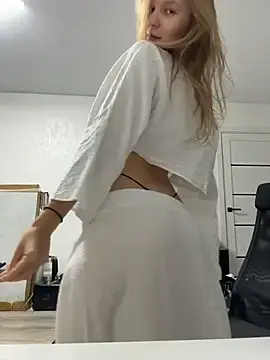 Stripchat Free Live Porn of Ketitull