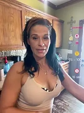 Stripchat Free Live Porn of Vanessa_Valentine