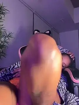 Stripchat Sex Cam of Your_Paris