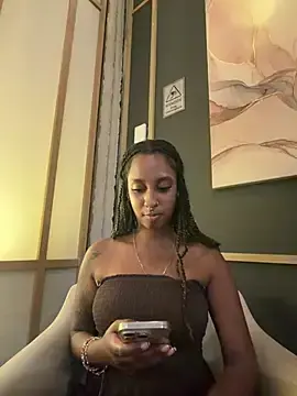 Stripchat Sex Chat of Your_Paris