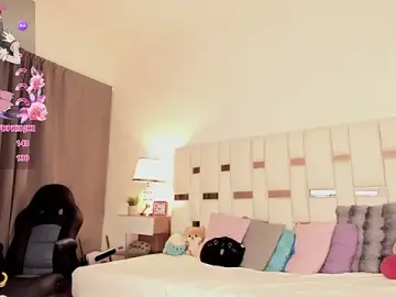 Stripchat Best live sex cam show of cherryboom23