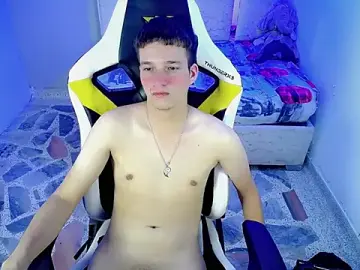 Stripchat Sex Cam of El_rubioo_