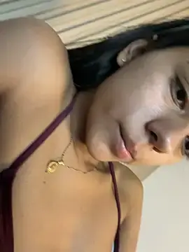Stripchat Adult Webcams of Lilybeeth