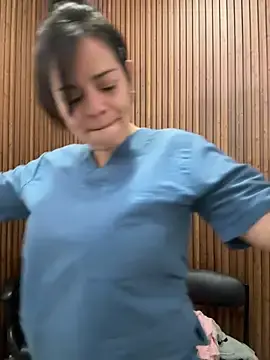 Stripchat Free Live Porn of Dr_Nathalia_28