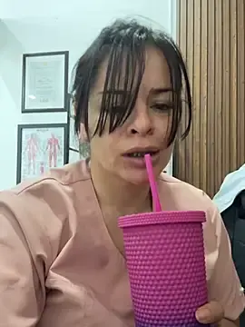 Stripchat Free Live Porn of Dr_Nathalia_28
