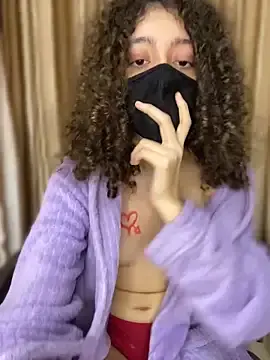 Stripchat Best live sex cam show of Ravennaxzx