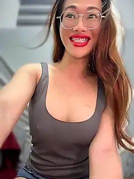 Stripchat Live Sex of XSharmaineX