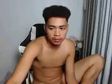 Stripchat Sex Cam of curlyasian_njxx