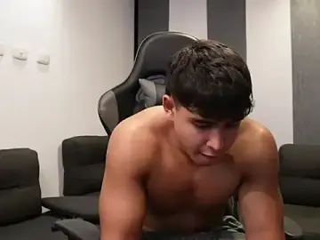Stripchat Live Sex of Bray_Kevin